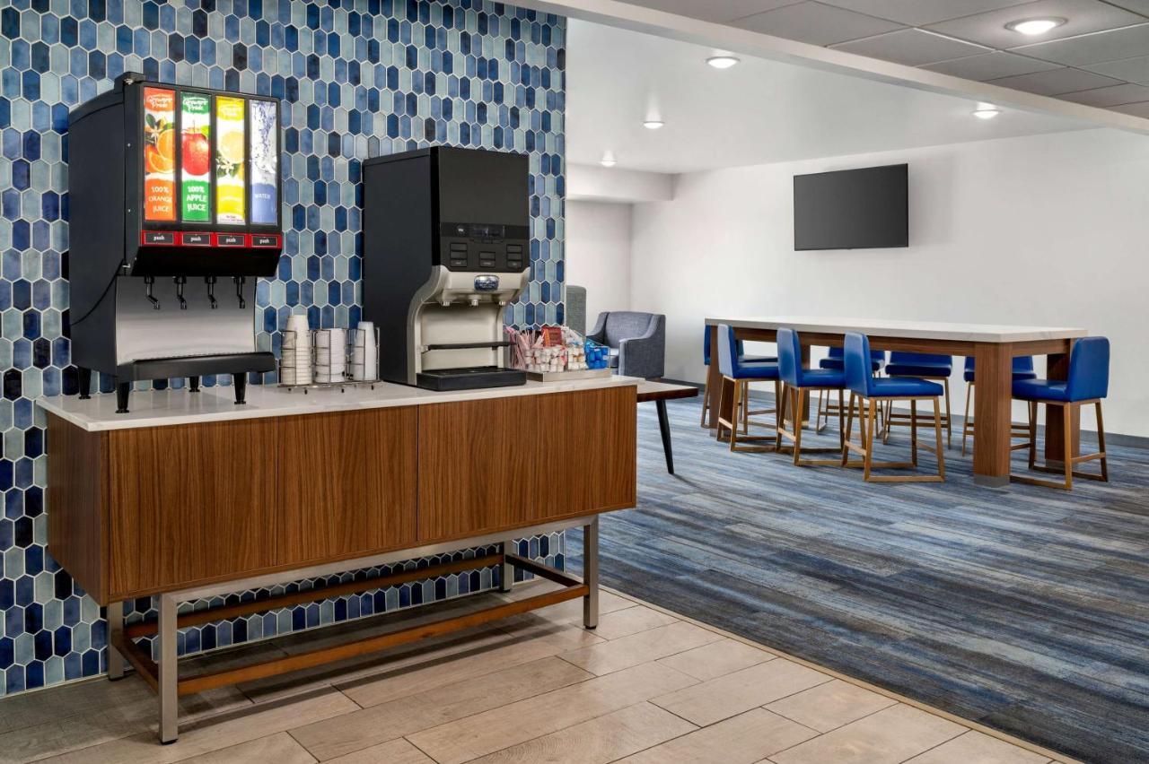 La Quinta Inn By Wyndham Columbus Airport Area Eksteriør bilde