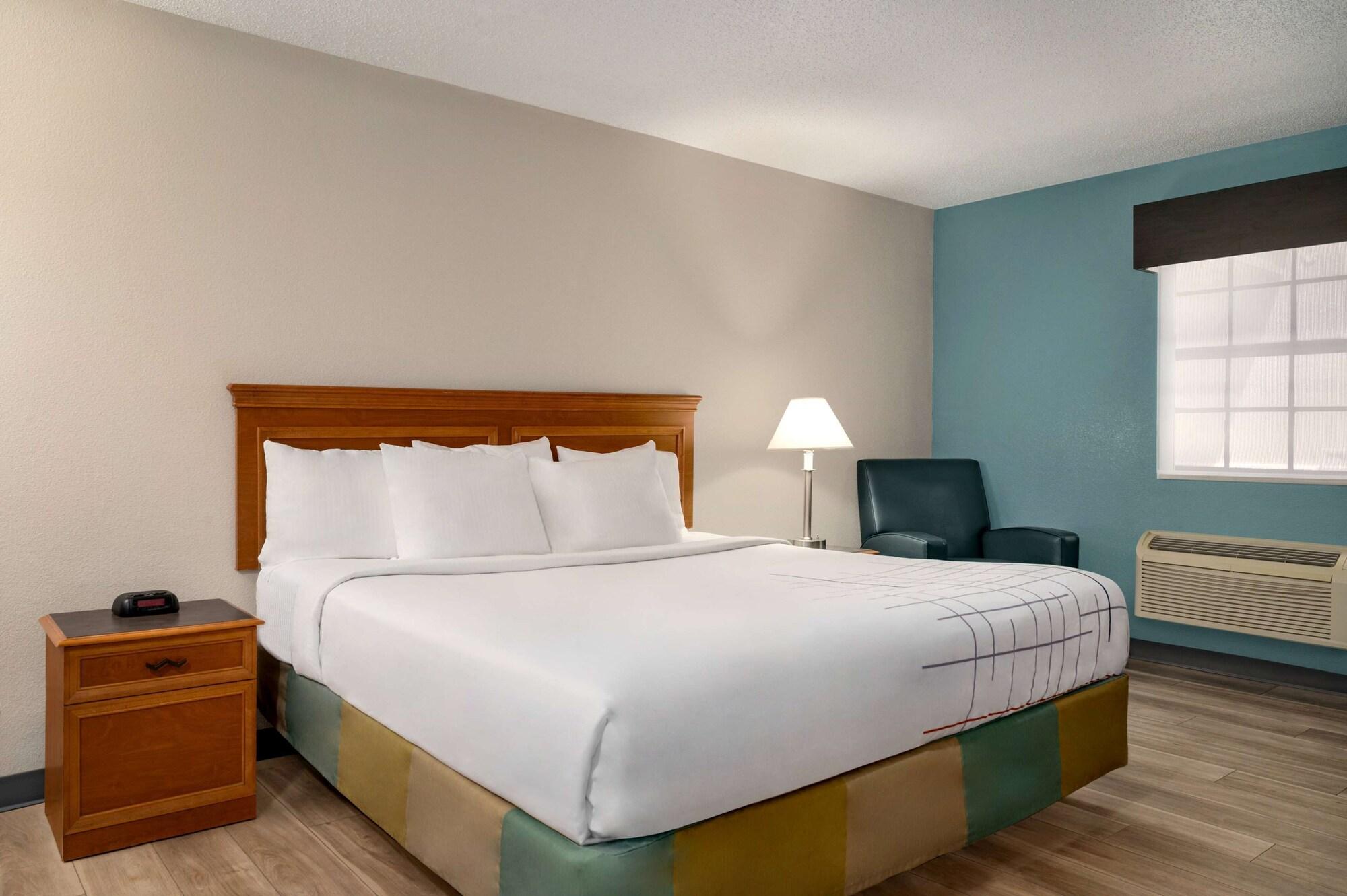 La Quinta Inn By Wyndham Columbus Airport Area Eksteriør bilde