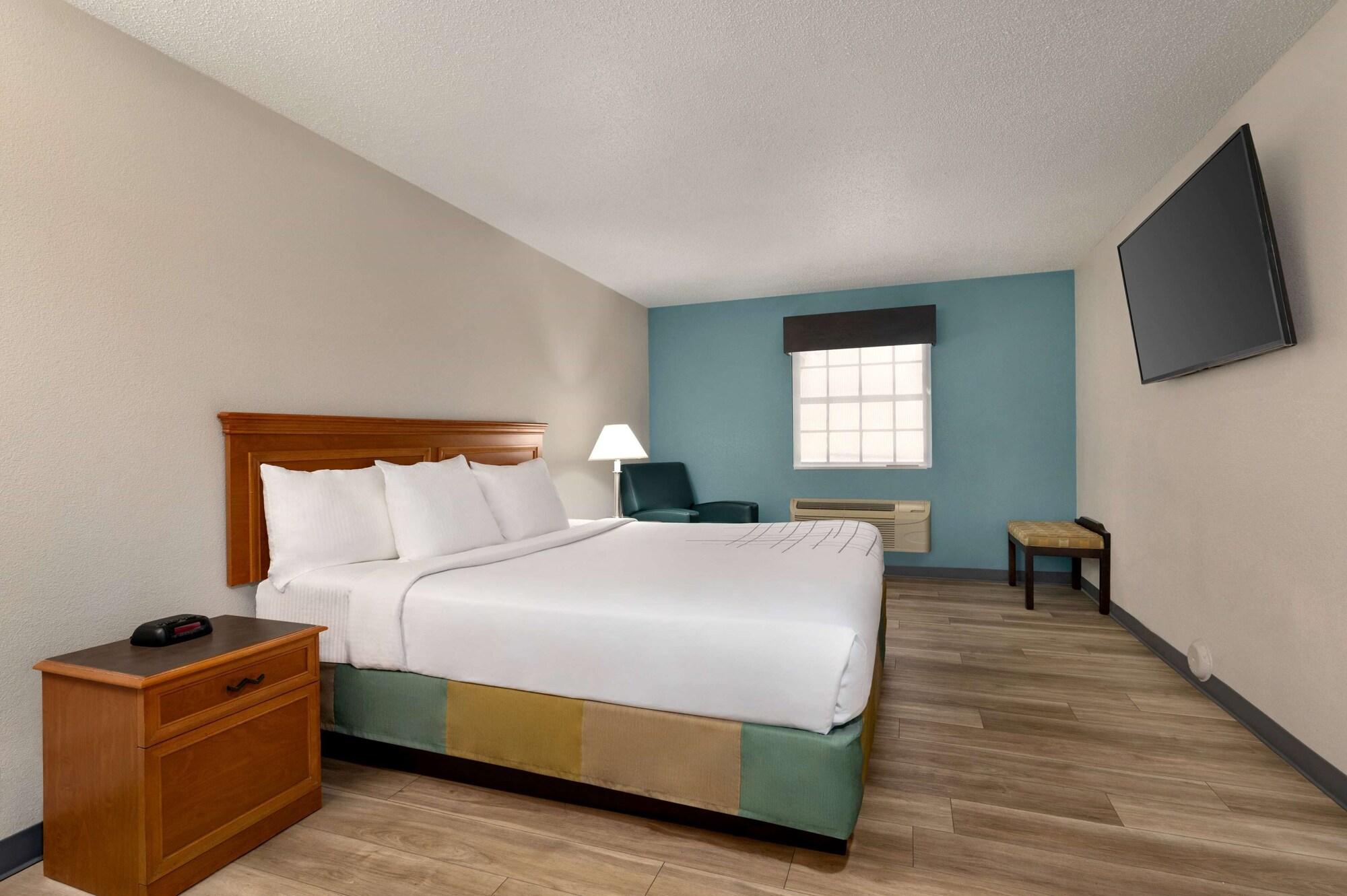 La Quinta Inn By Wyndham Columbus Airport Area Eksteriør bilde